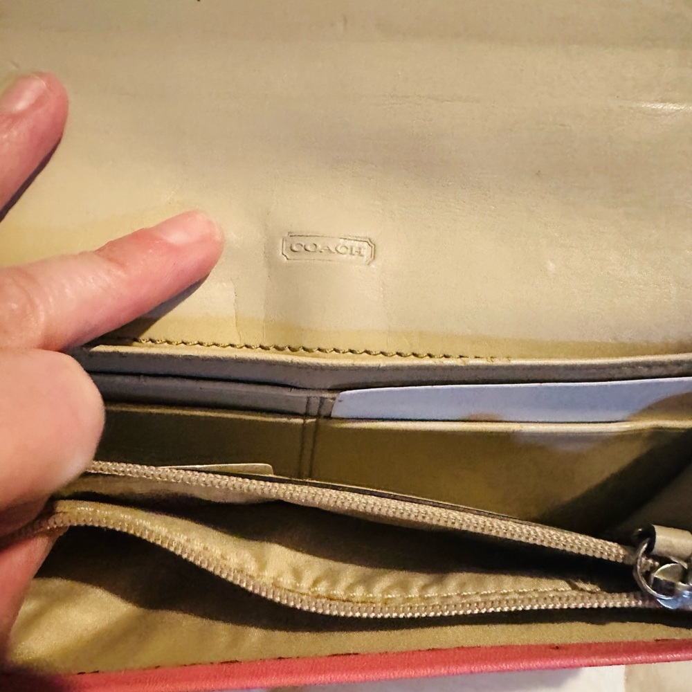 Coach Kristen  Pink Leather Wallet - Picture 11 of 13